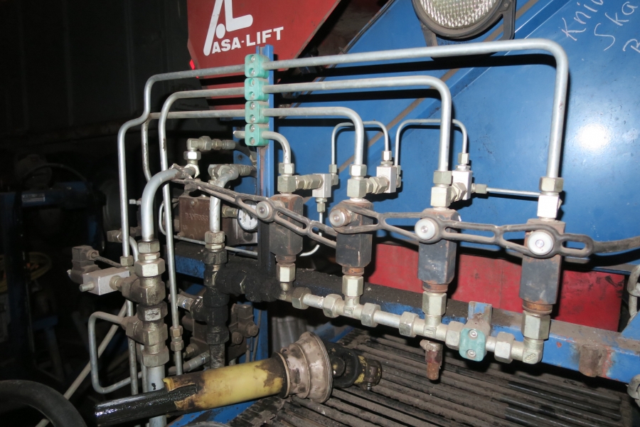 4716 Asa-Lift ST1200 Möhrenroder