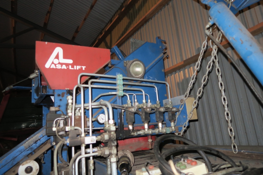 4716 Asa-Lift ST1200 Möhrenroder
