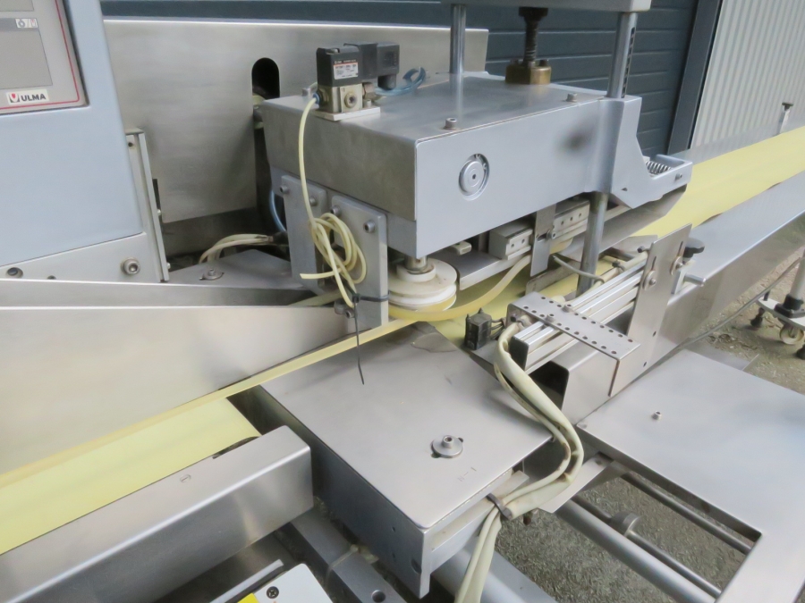 4724 Ulma PV-350 flow pack