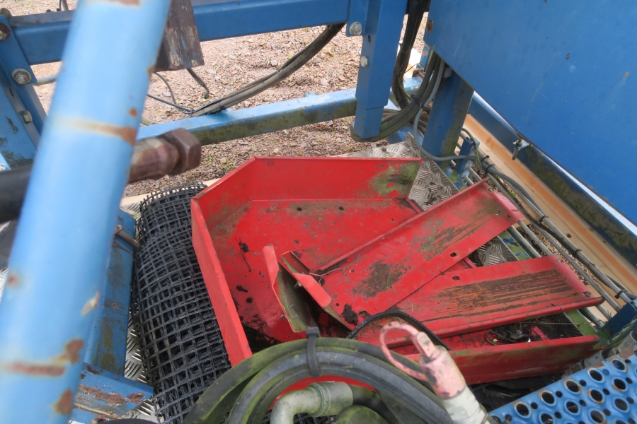 4743 Asa-Lift MK-1000 Cabbage harvester