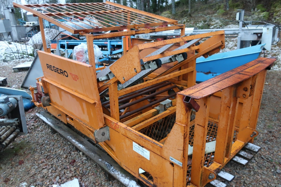 4744 Regero Pflanzmaschine 3 Reihen