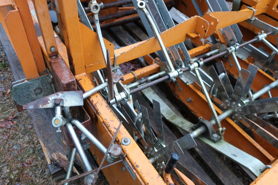 4744 Regero Pflanzmaschine 3 Reihen