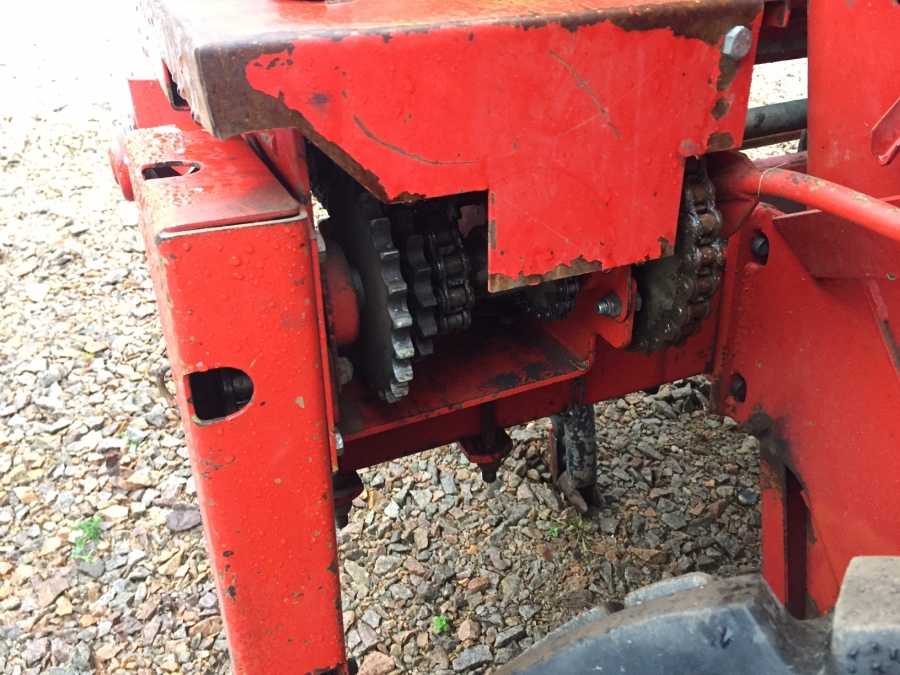 4745 Kverneland UN3000 potato planter 2 row