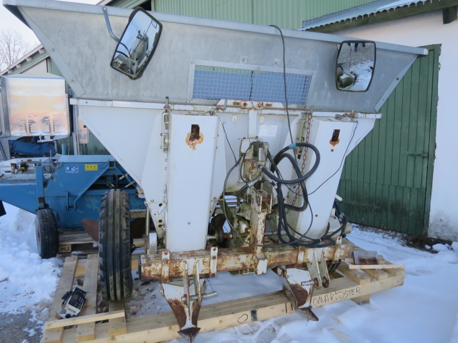4788 Reekie potato planter