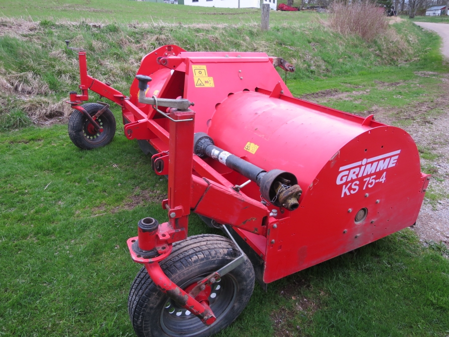 4793 Grimme KS75-4 haulm chopper