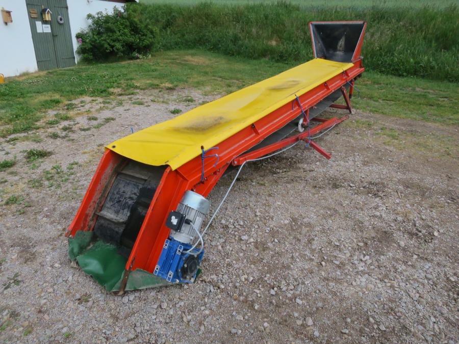 4810 EKKO elevator 4400x550 mm