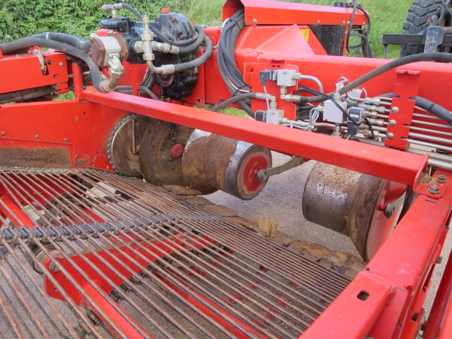 4822 Grimme GZ1700 Kartoffelroder
