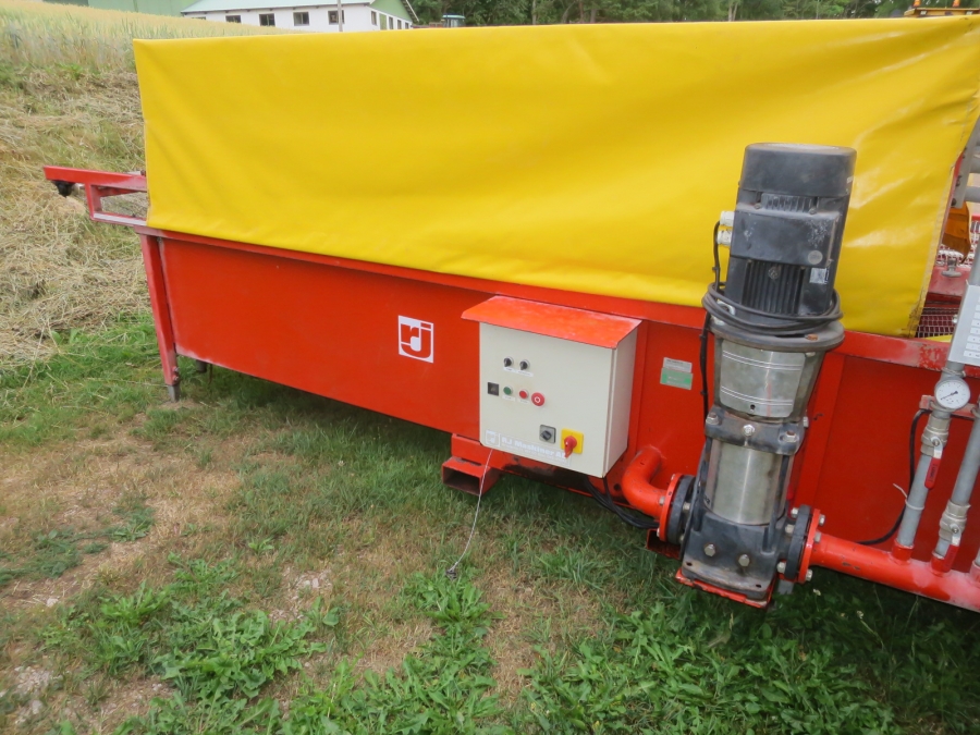 4834 EKKO bunch washer to bunched vegetables