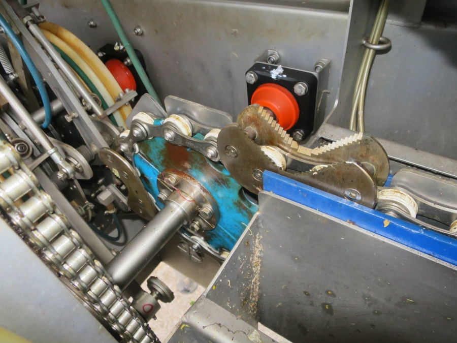 4858 Sormac USM100A onion peeler