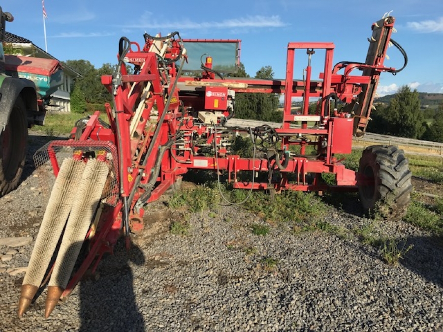 4876 Simon Leek harvester RPNB