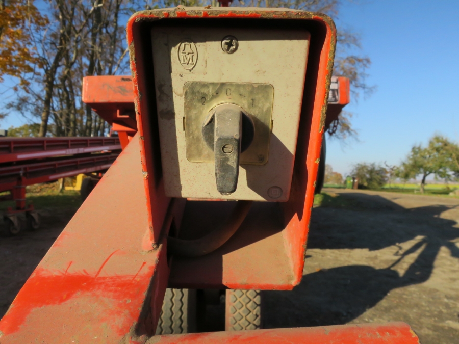 4877 Amac Hallenfüller