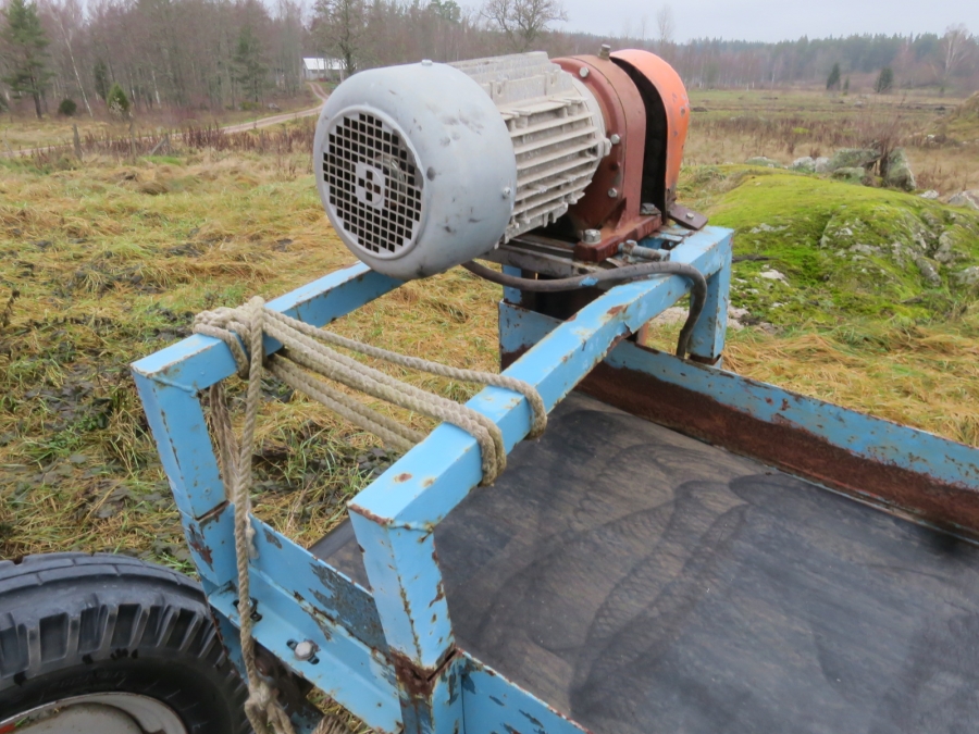 4916 EMVE Förderband 8000x550 mm