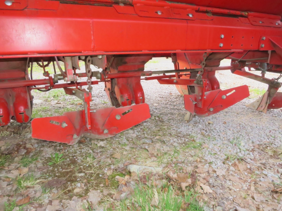 4931 Kverneland Underhaug Kartoffellegemaschine 4 Reihe