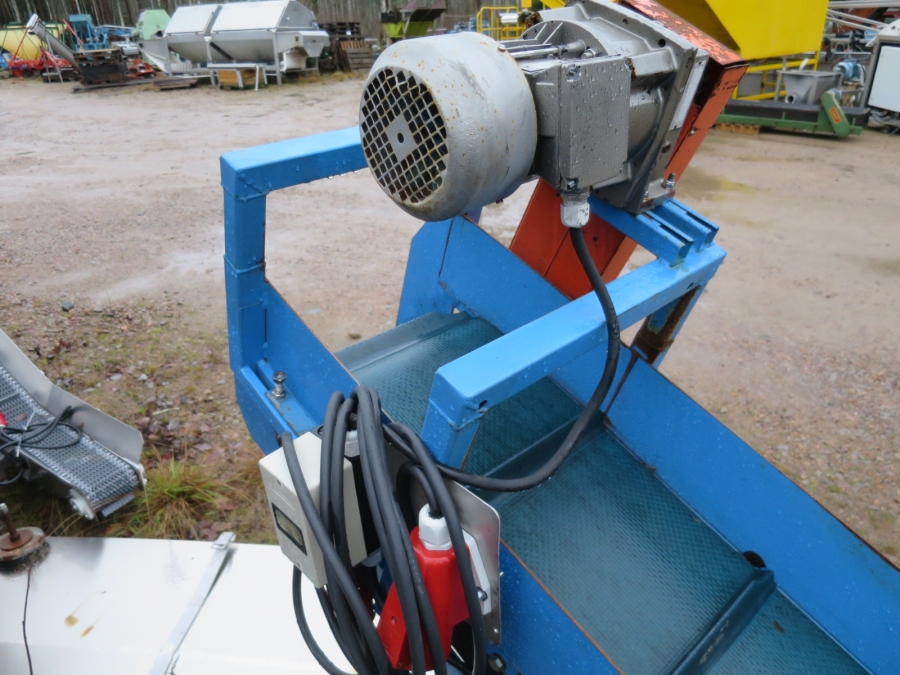 4952 EMVE Förderband 3000x350mm