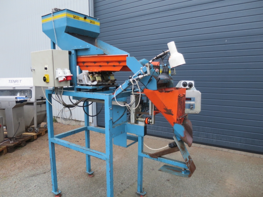 4955 EMVE weigher with SEG instrument