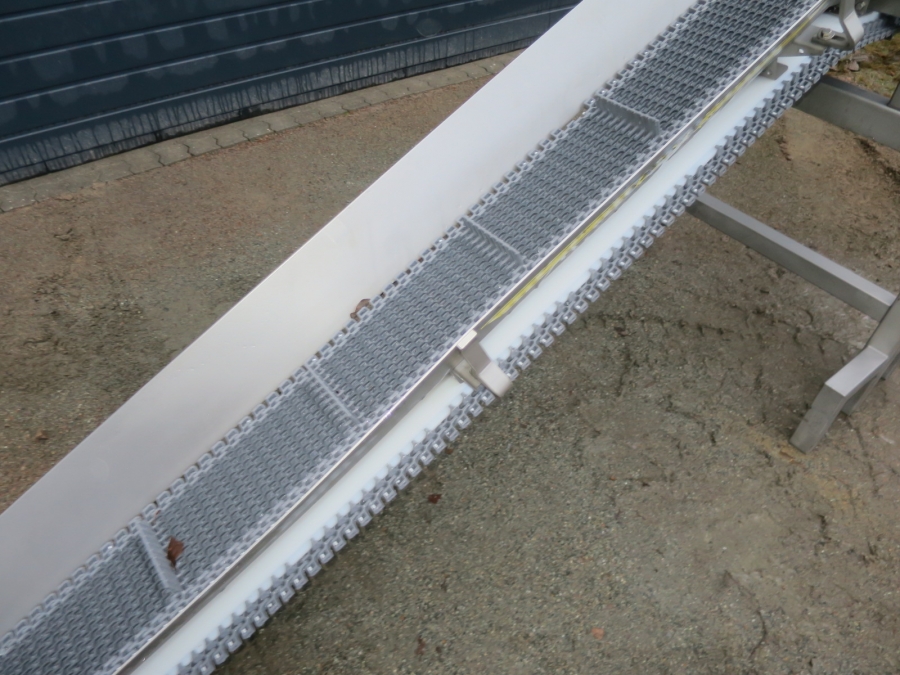 4959 EMVE Förderband für tray / punnets EDELSTAHL