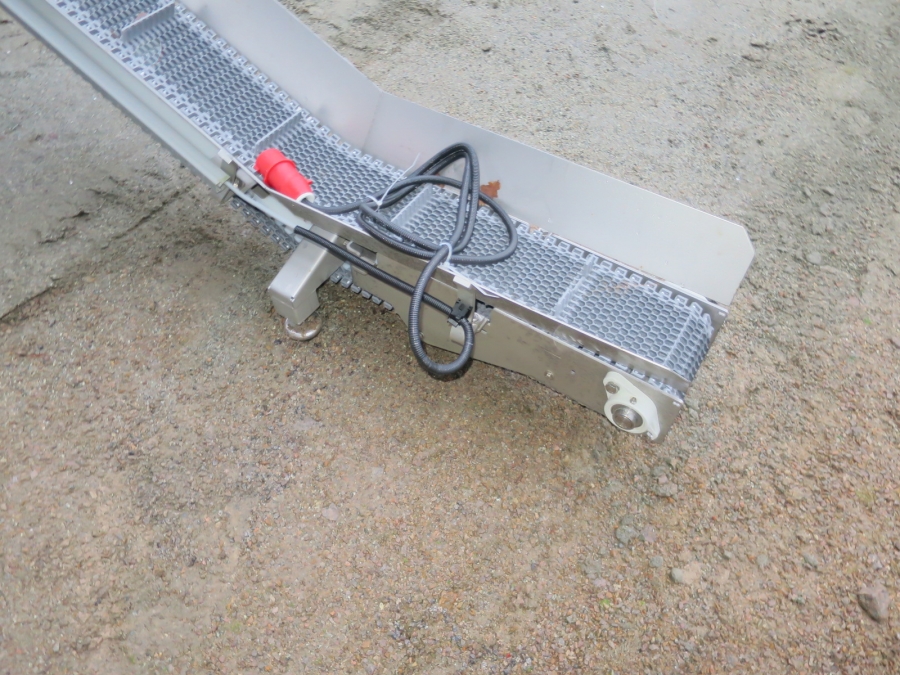 4959 EMVE Förderband für tray / punnets EDELSTAHL