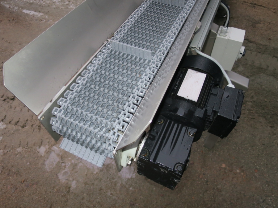 4959 EMVE Förderband für tray / punnets EDELSTAHL