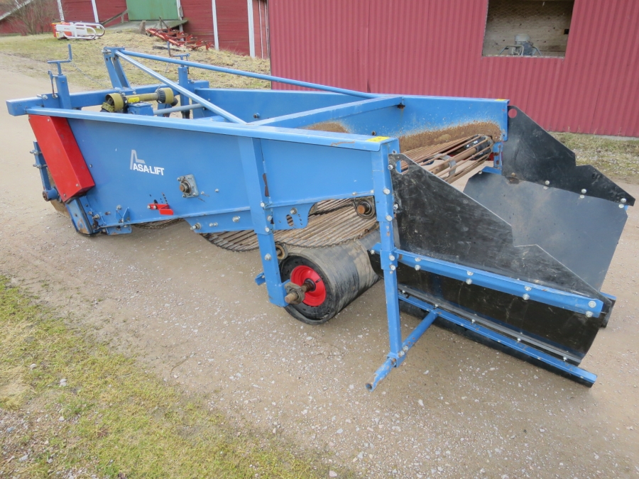 5002 Asa-Lift onion windrower  WR 1350 mm web