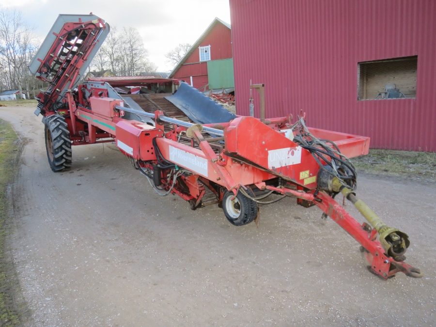 5008 Kverneland Underhaug 2200 onion loader harvester