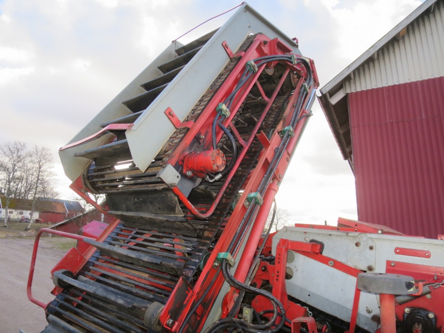 5008 Kverneland Underhaug 2200 onion loader harvester