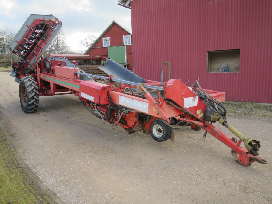 5008 Kverneland Underhaug 2200 onion loader harvester