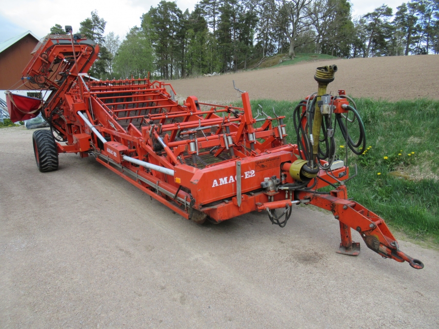 5026 AMAC E2 potato harvester / onion harvester