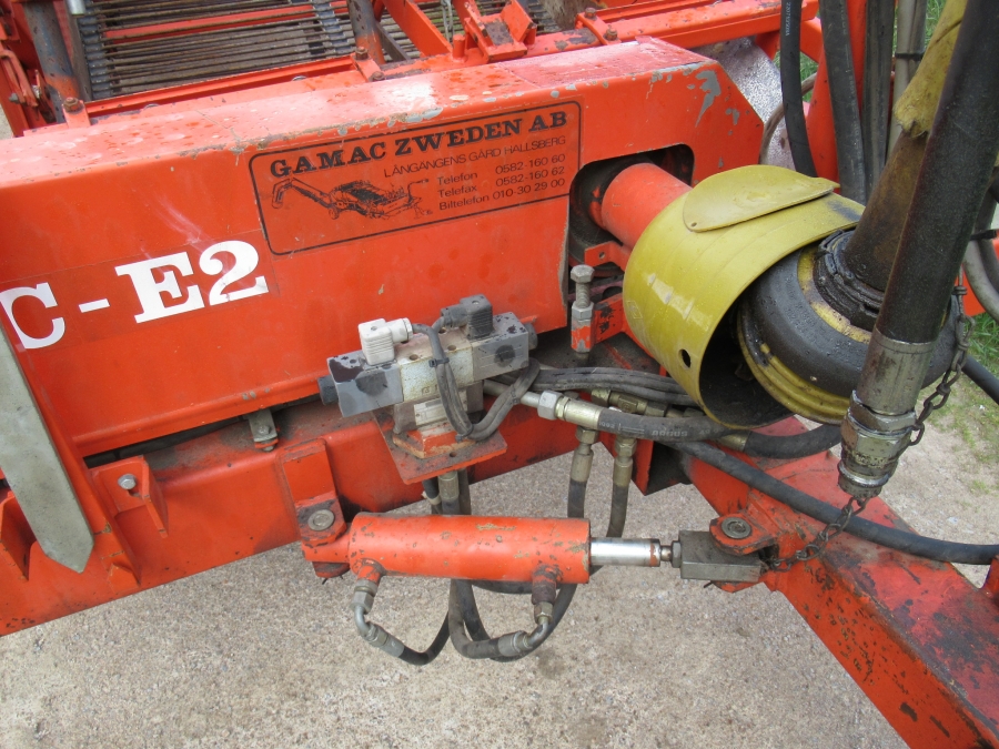5026 AMAC E2 potato harvester / onion harvester