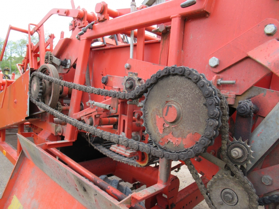 5026 AMAC E2 potato harvester / onion harvester