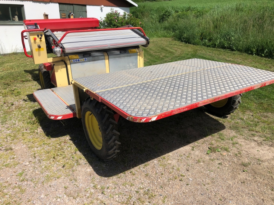 5041 De Pietri Mache salat harvester