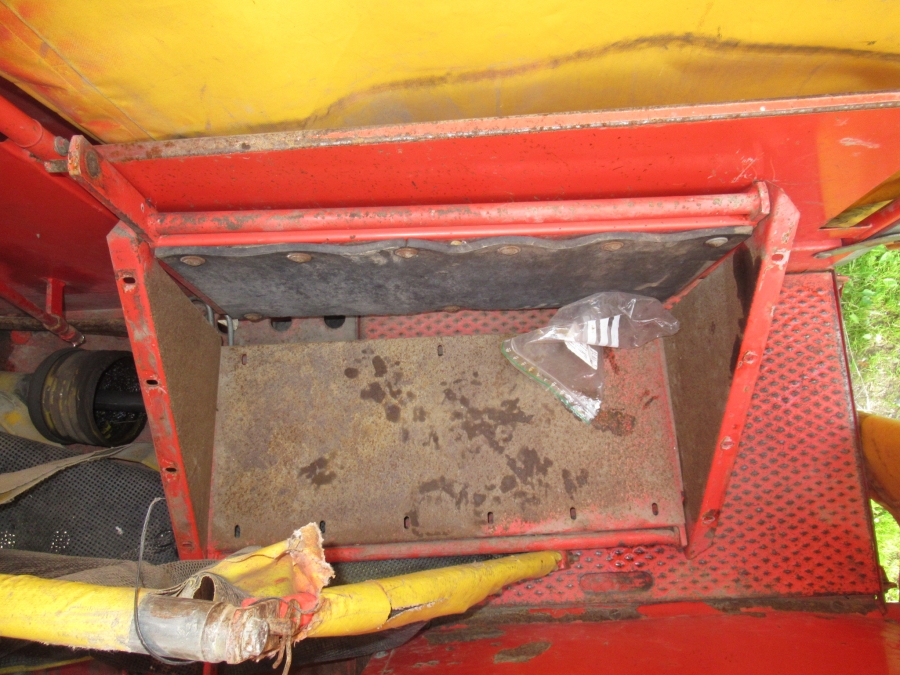 5051 Grimme SE75-40 potato harvester