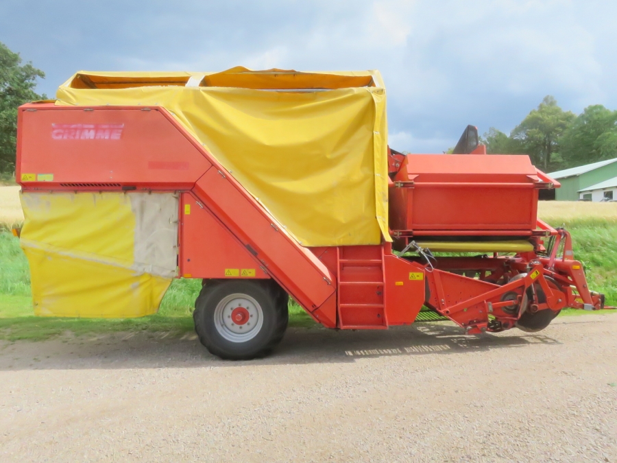 5078 Grimme SE75-30 potato harvester