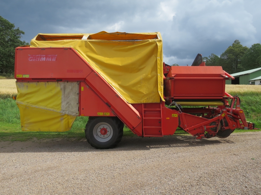 5078 Grimme SE75-30 potato harvester