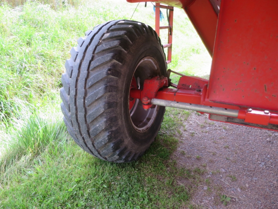 5078 Grimme SE75-30 potato harvester