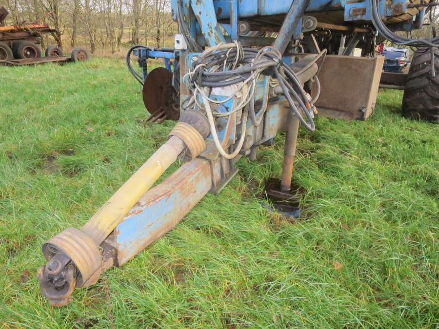 5083 Asa-Lift carrot harvester T-140B