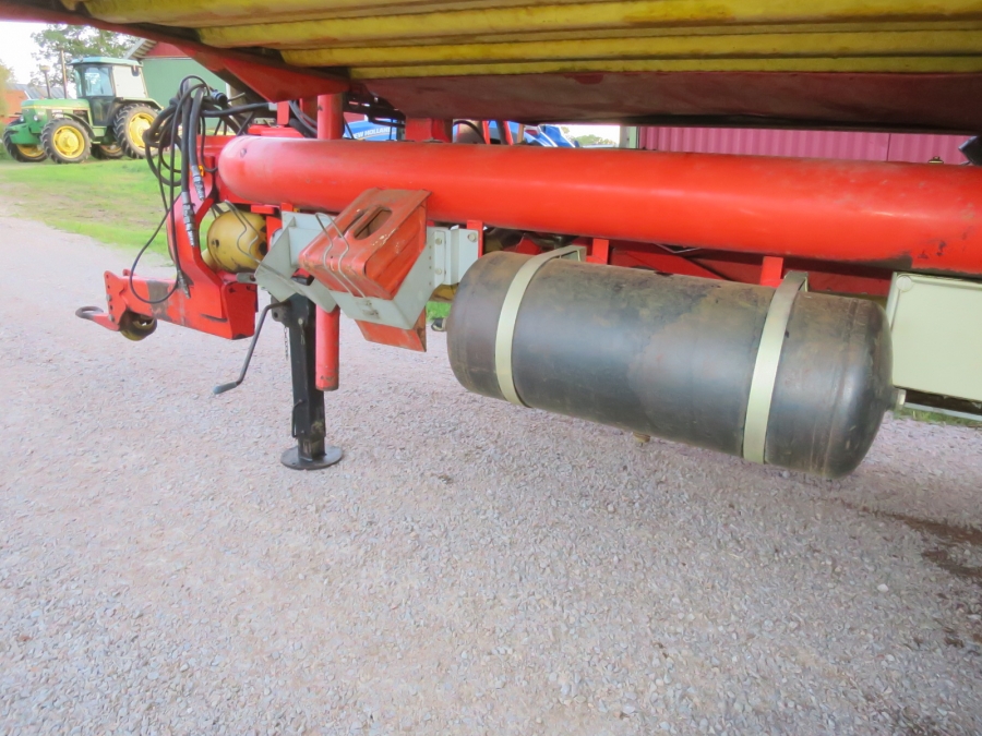 5086 Grimme SE75-30 potato harvester