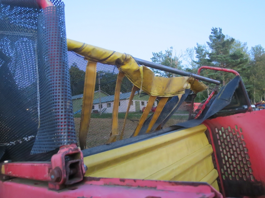 5086 Grimme SE75-30 potato harvester
