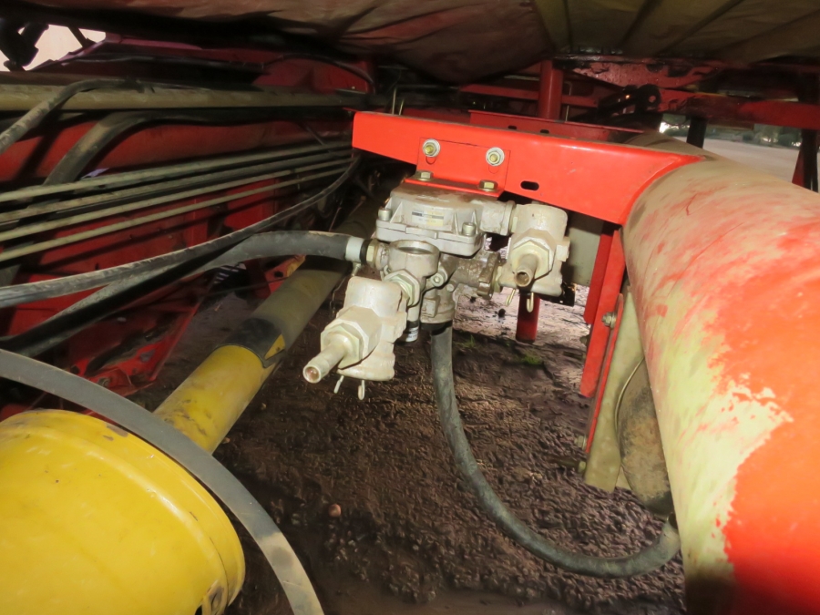 5086 Grimme SE75-30 potato harvester