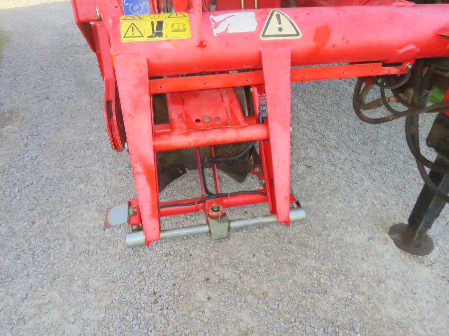 5092 Grimme SE75-40 potato harvester