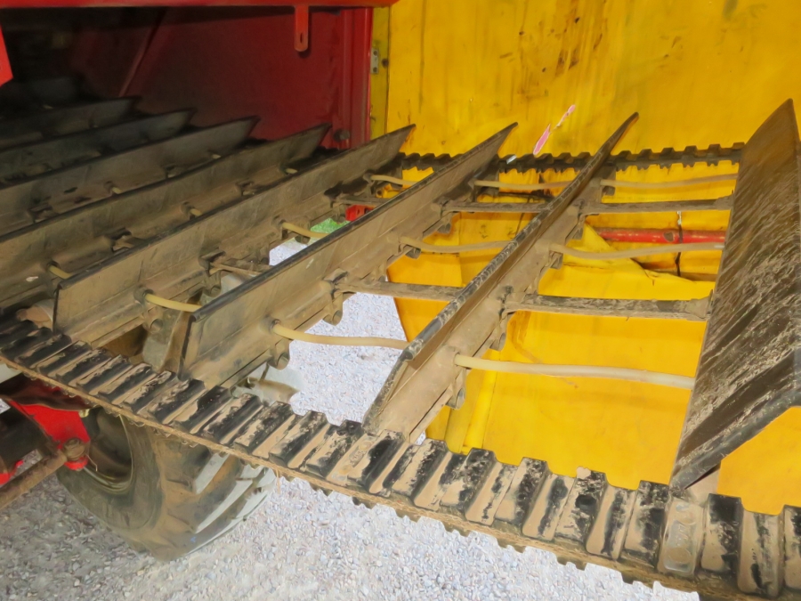 5092 Grimme SE75-40 potato harvester