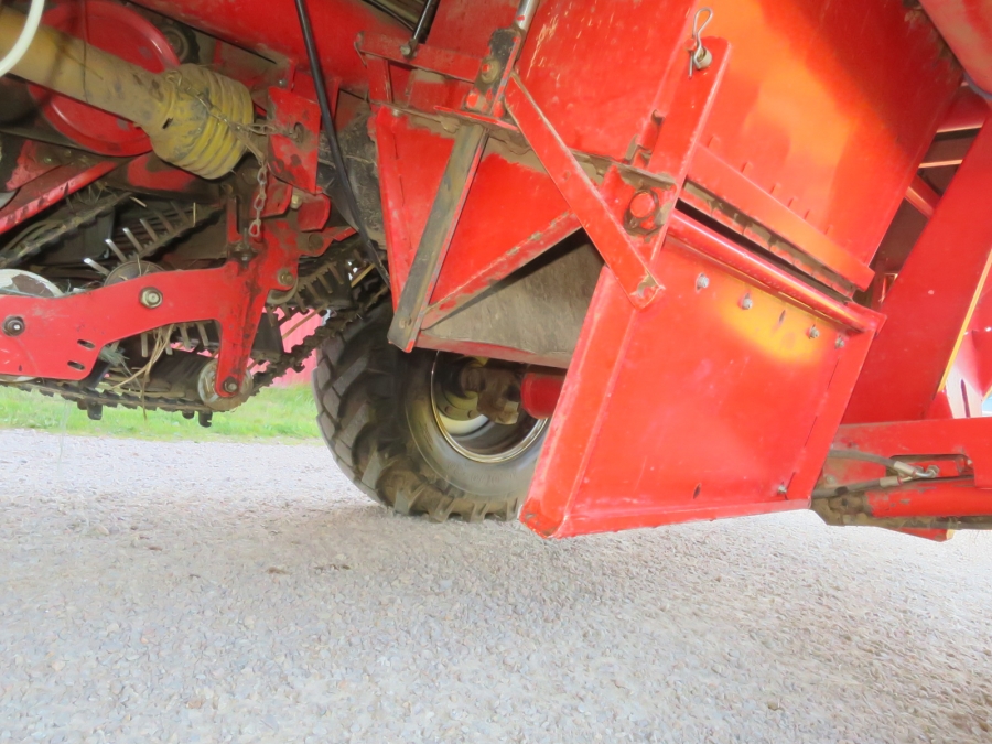 5092 Grimme SE75-40 potato harvester