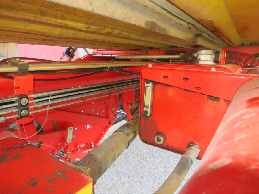5092 Grimme SE75-40 potato harvester
