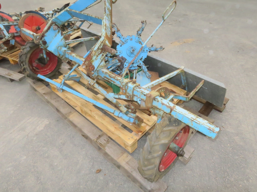 5103 Super prefer transplanter