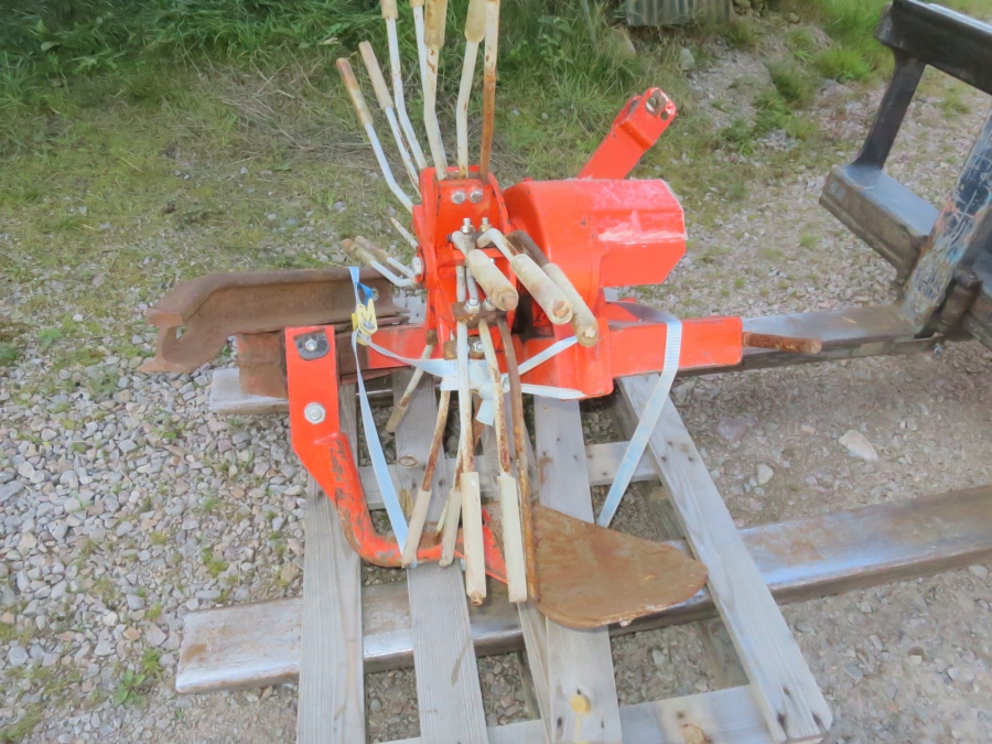 5104 Potato harvester