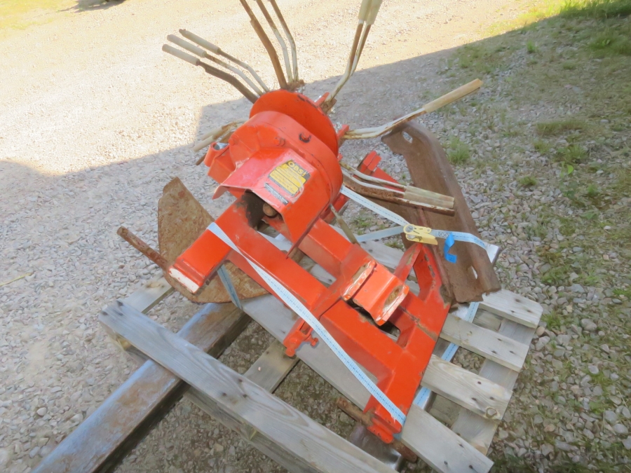 5104 Potato harvester