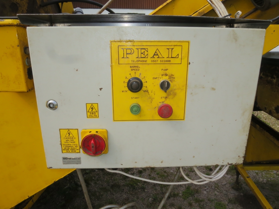 5111 Peal potato washer and felt drier table