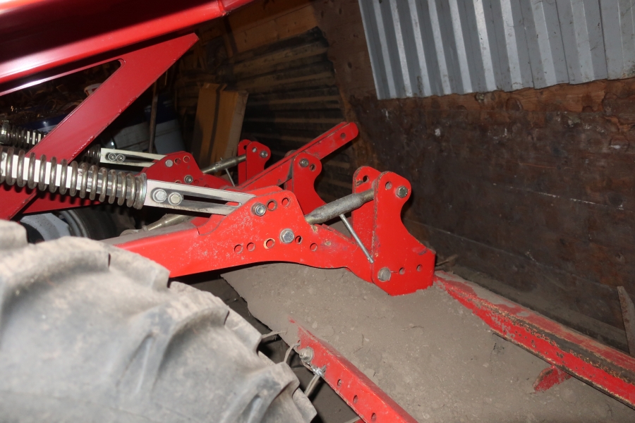 5136 Grimme GL32B Legemaschine Kartoffelleger