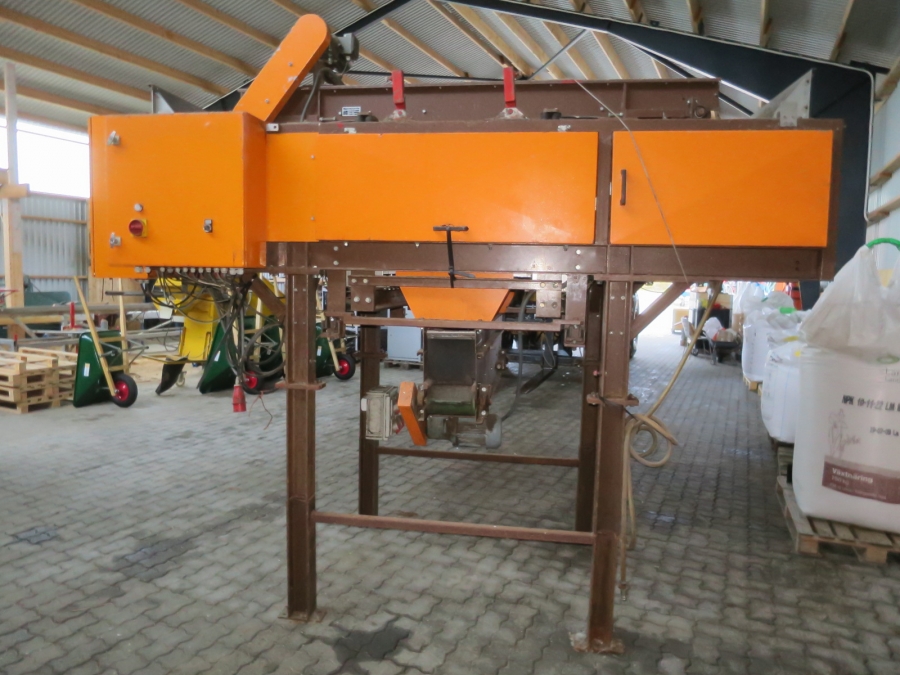 5140 Lockwood linear multihead weigher
