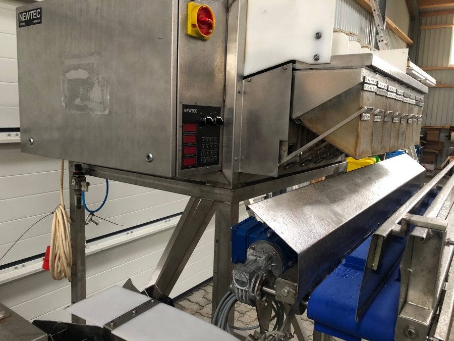5155 Newtec 2000 / G45 weigher and bagger