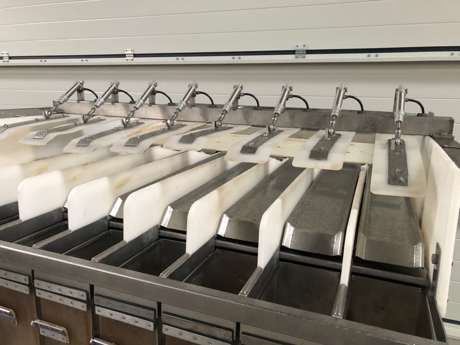 5155 Newtec 2000 / G45 weigher and bagger